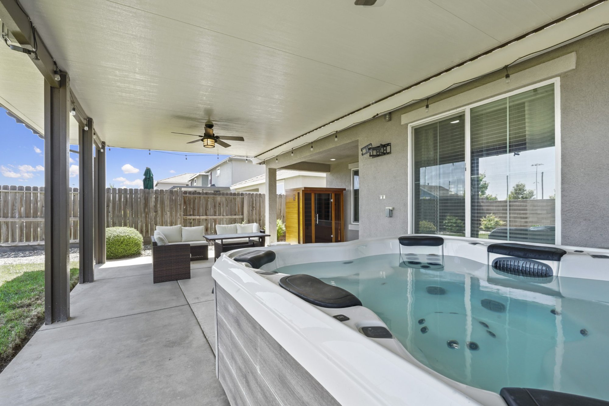 Roseville Recovery Center outdoor hot tub and infrared sauna - holistic amenities for addiction recovery in Roseville CA